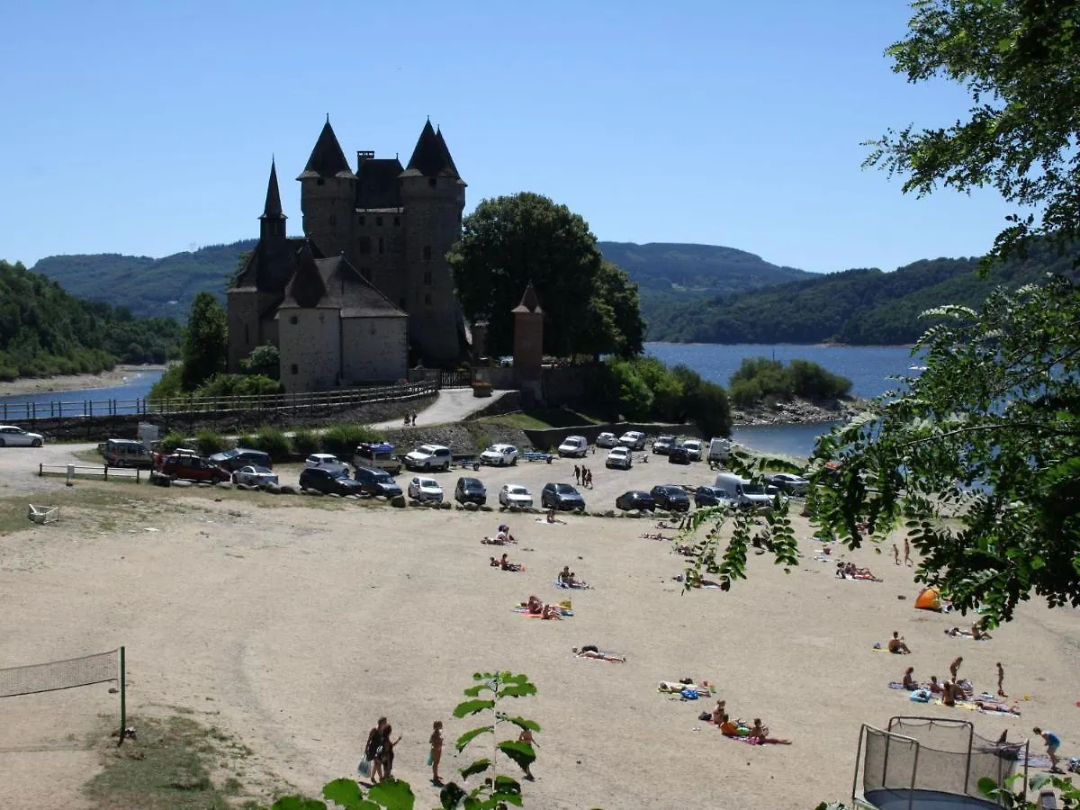 Holiday home Pretty Chalet In Beaulieu With Private Pool France